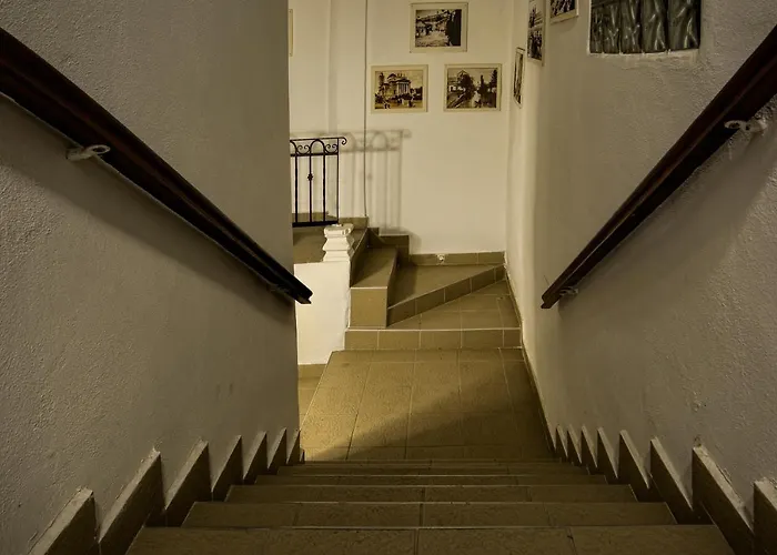 Apartament Demetrovics Udvarhaz Eger
